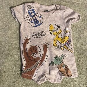 Star Wars romper size 6-9 mths